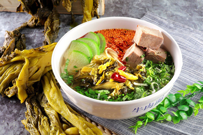 酸菜牛肉面